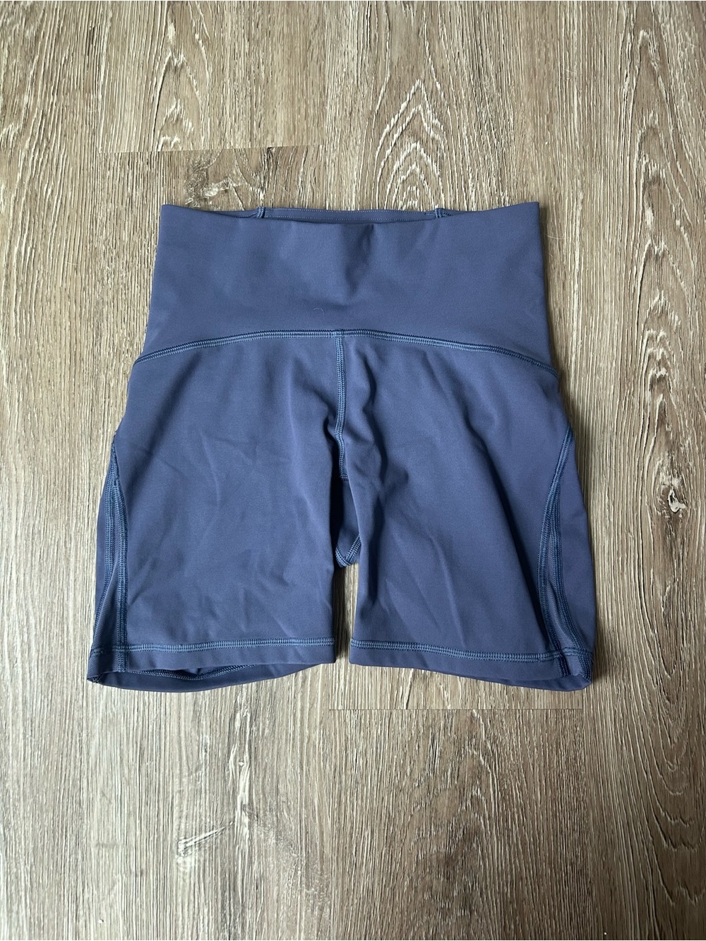 lululemon athletica High-Rise Bike Shorts - size 4